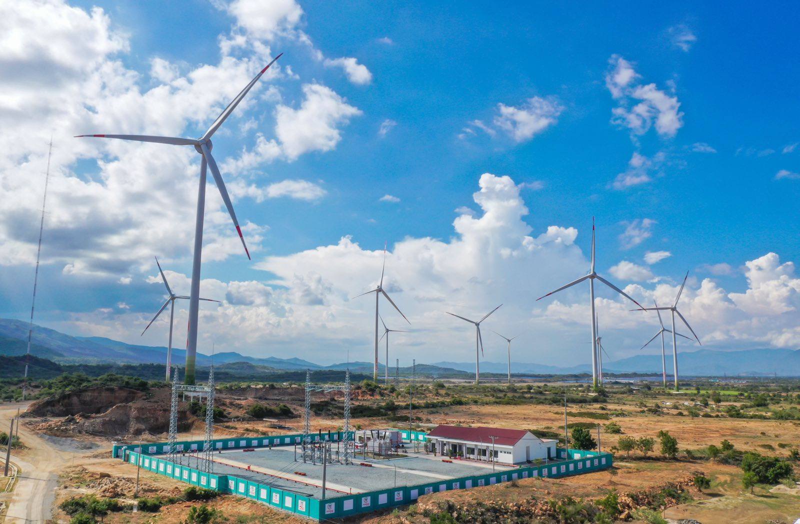 Ninh Thuận: Tìm nhà đầu tư khảo sát cho 2 dự án điện gió ven biển