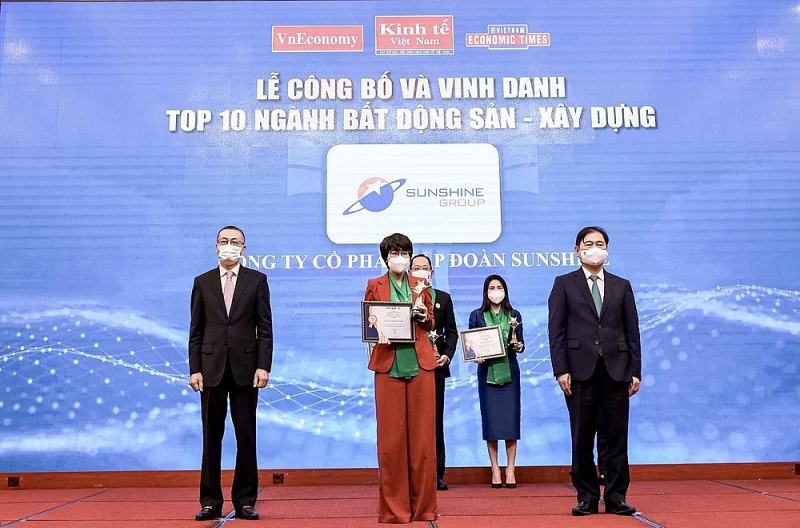 sunshine group duoc vinh danh trong top 10 thuong hieu manh viet nam nganh bat dong san xay dung