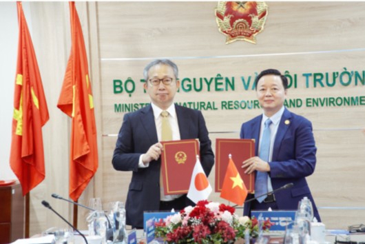 Việt Nam - Nhật Bản ký bản ghi nhớ hợp tác về tăng trưởng carbon thấp
