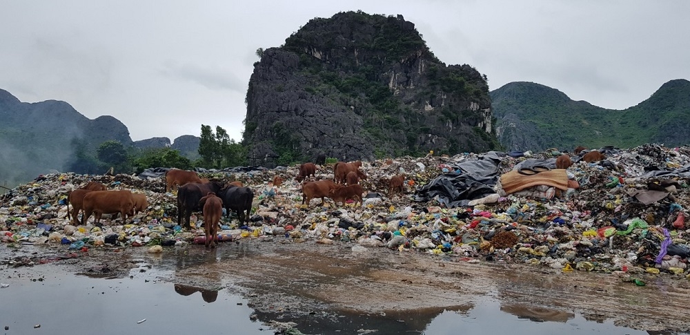 Đông Sơn (Thanh Hóa): Nhà máy xử lý rác chậm tiến độ, khiến tình trạng ô nhiễm trở nên trầm trọng