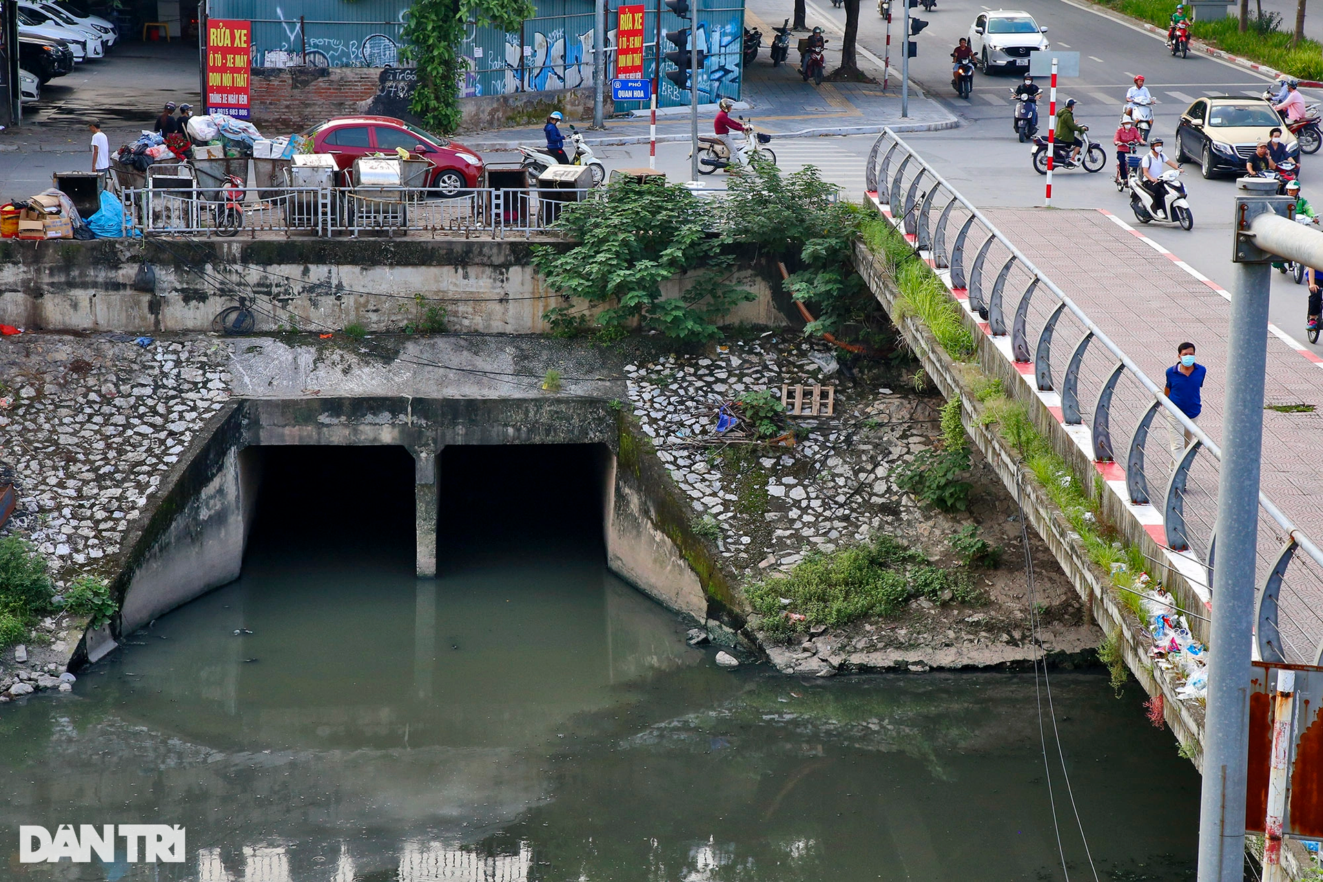 14km dong song chet to lich giua long thanh pho ha noi