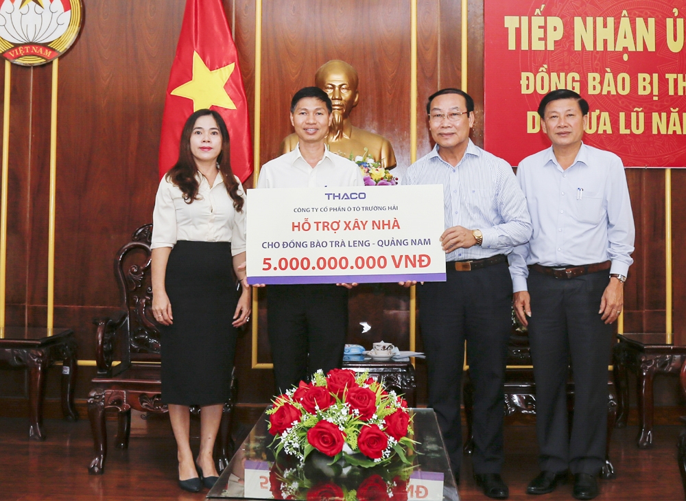 Công ty Cổ phần Ôtô Trường Hải: Hỗ trợ 5 tỷ đồng xây dựng lại làng Trà Leng