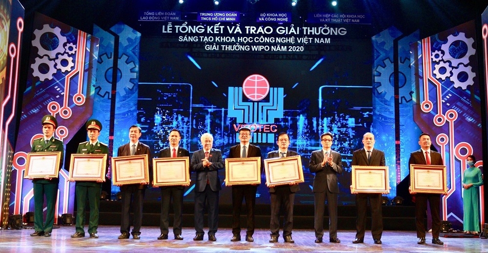 Gốm Đất Việt: Đơn vị duy nhất đạt 2 giải Nhất và 1 giải Nhì trong cuộc thi Sáng tạo khoa học công nghệ Việt Nam 2020