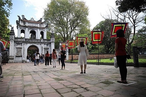 de xuat hinh thanh khong gian di bo tai khu vuc van mieu quoc tu giam