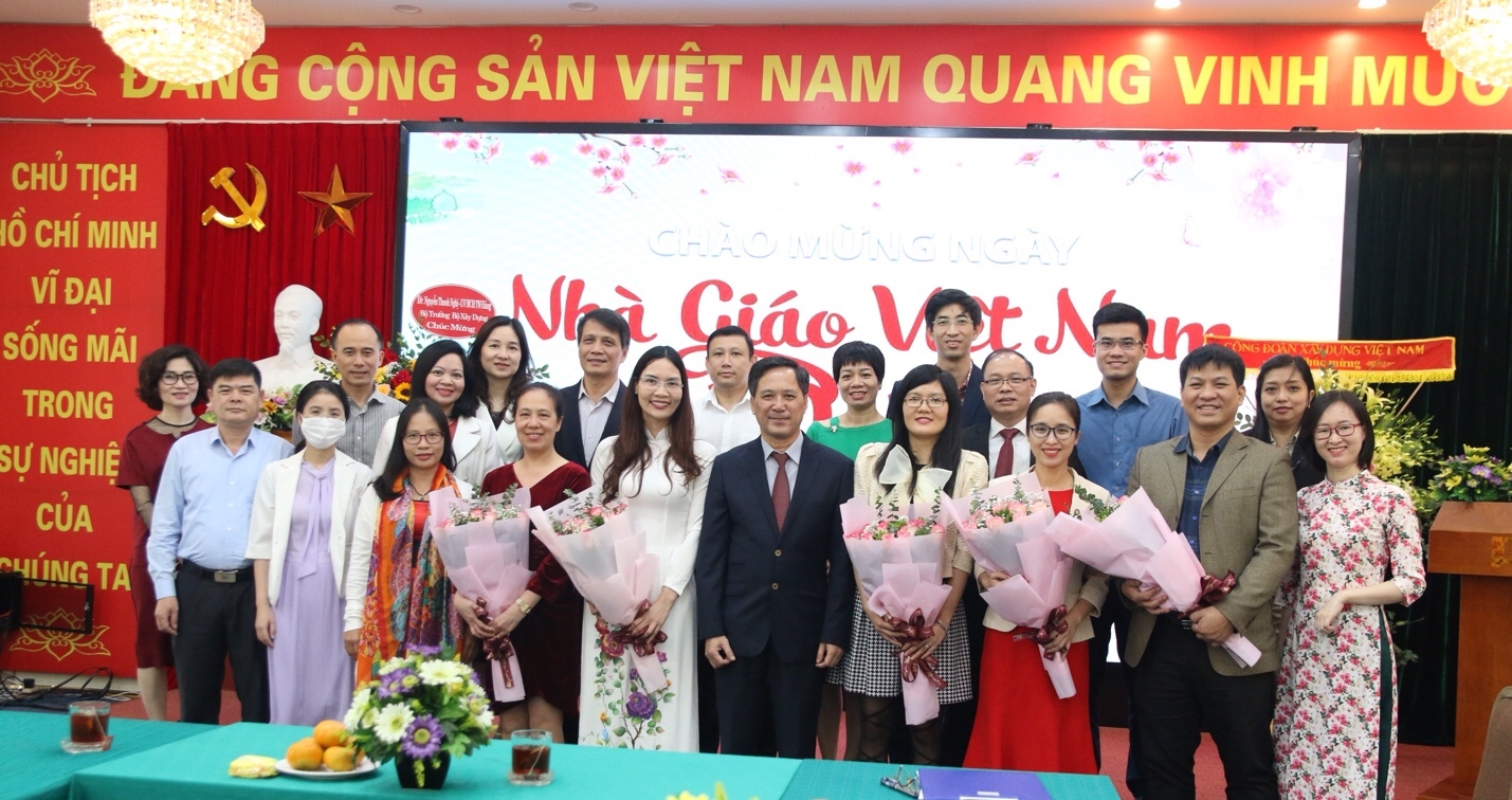 Học viện AMC tổ chức gặp gỡ các giảng viên Nhân dịp kỷ niệm ngày Nhà giáo Việt Nam