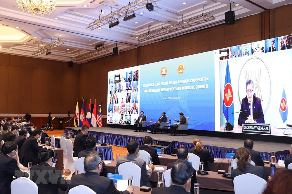 Thủ tướng dự Diễn đàn cấp cao ASEAN vì phát triển bền vững