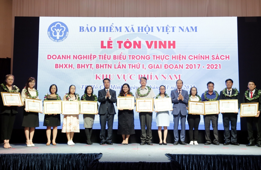 BHXH Việt Nam: Tôn vinh 103 doanh nghiệp tiêu biểu phía Nam trong thực hiện chính sách, pháp luật BHXH, BHYT, BHTN