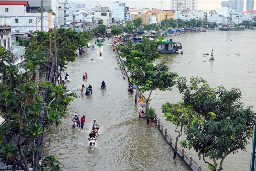 Thành phố Hồ Chí Minh: Đỉnh triều ngày mai sẽ ở mức cao