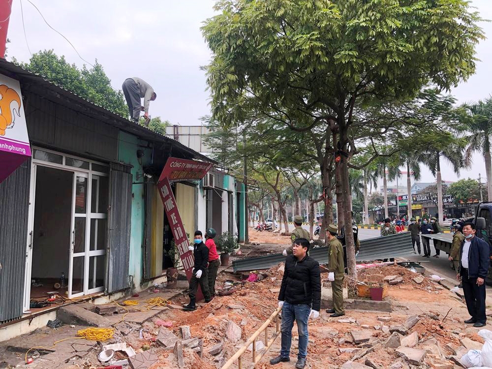 Vĩnh Phúc: Phường Khai Quang tháo dỡ công trình vi phạm trật tự xây dựng