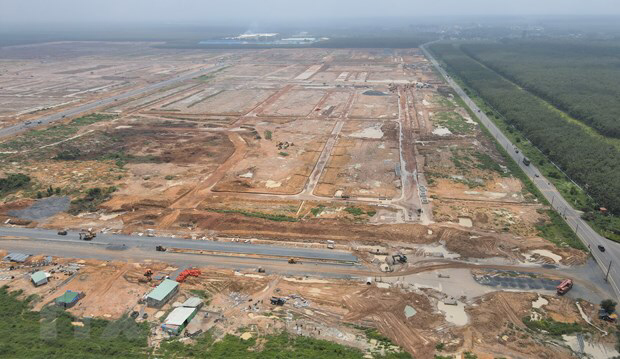 Sân bay Long Thành: Phân loại xử lý nhanh đất giấy tay