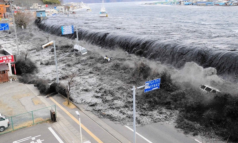 Tròn 12 năm sau thảm họa động đất sóng thần, Nhật Bản vẫn nhức nhối chuyện rò rỉ phóng xạ