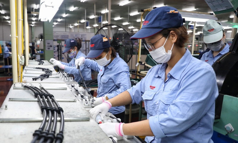 Vốn đầu tư nước ngoài vào Việt Nam tăng mạnh, đạt 25,76 tỷ USD