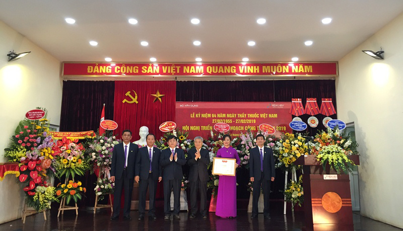 Bệnh viện Xây dựng kỷ niệm 64 năm Ngày Thầy thuốc Việt Nam và triển khai kế hoạch công tác năm 2019