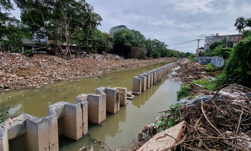 Yên Nghĩa (Hà Nội): Mưa lớn nhiều ngày, nhưng trạm bơm hơn 4.700 tỷ vẫn hoạt động cầm chừng do thiếu nước