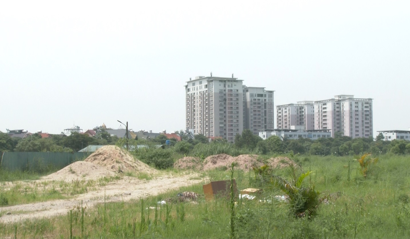 Hà Nội: Hàng loạt dự án ôm “đất vàng” rồi bỏ hoang hàng thập kỷ